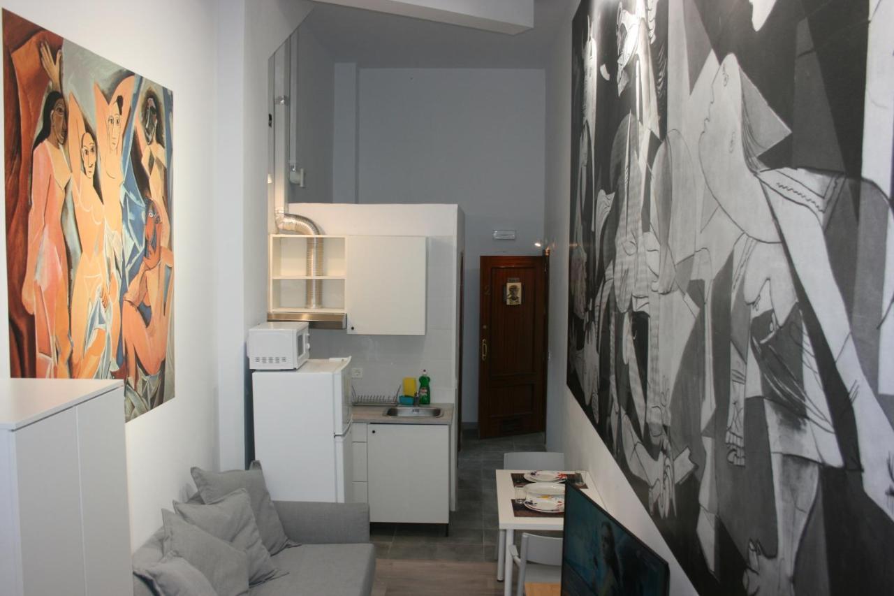 Golondrinas De Malaga "Apartamentos Con Mucho Arte" Y Terraza Solarium En Coliving Eksteriør bilde