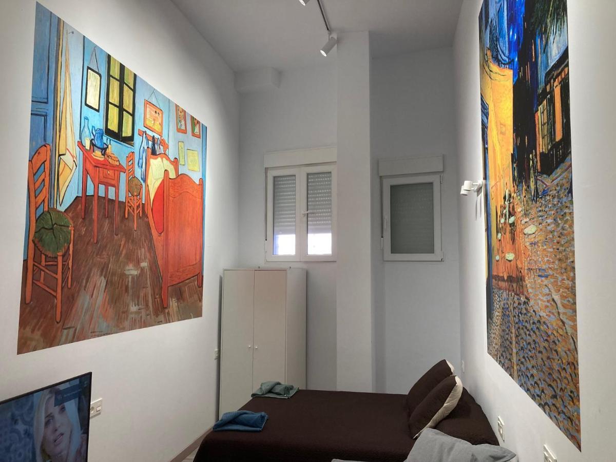 Golondrinas De Malaga "Apartamentos Con Mucho Arte" Y Terraza Solarium En Coliving Eksteriør bilde